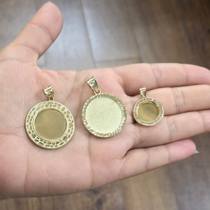 10k Gold Custom Round Charm Memorial Picture Pendant, 10k Gold Circle Nugget Picture Pendant, Diamond Cut Pendant, Small Picture Charm, (Picture Included)