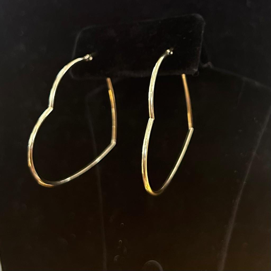14k Gold Heart Hoops, Thin Gold Hoops, Big Gold Hoops, Hoop Earring, Women's Hoop Earring, 14k Gold, Clip on Style, Love Earrings