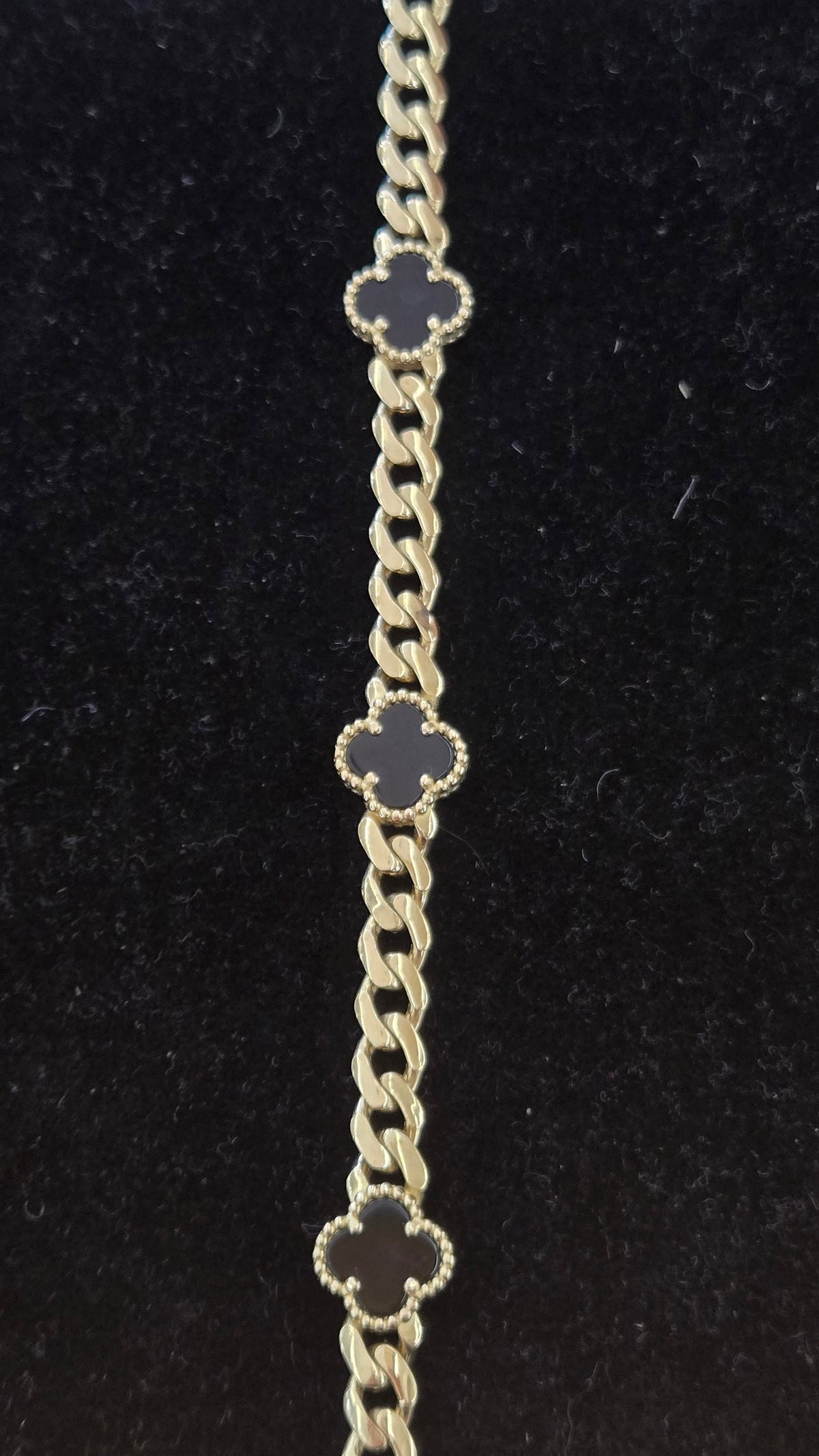 10k black monoco clover Bracelet