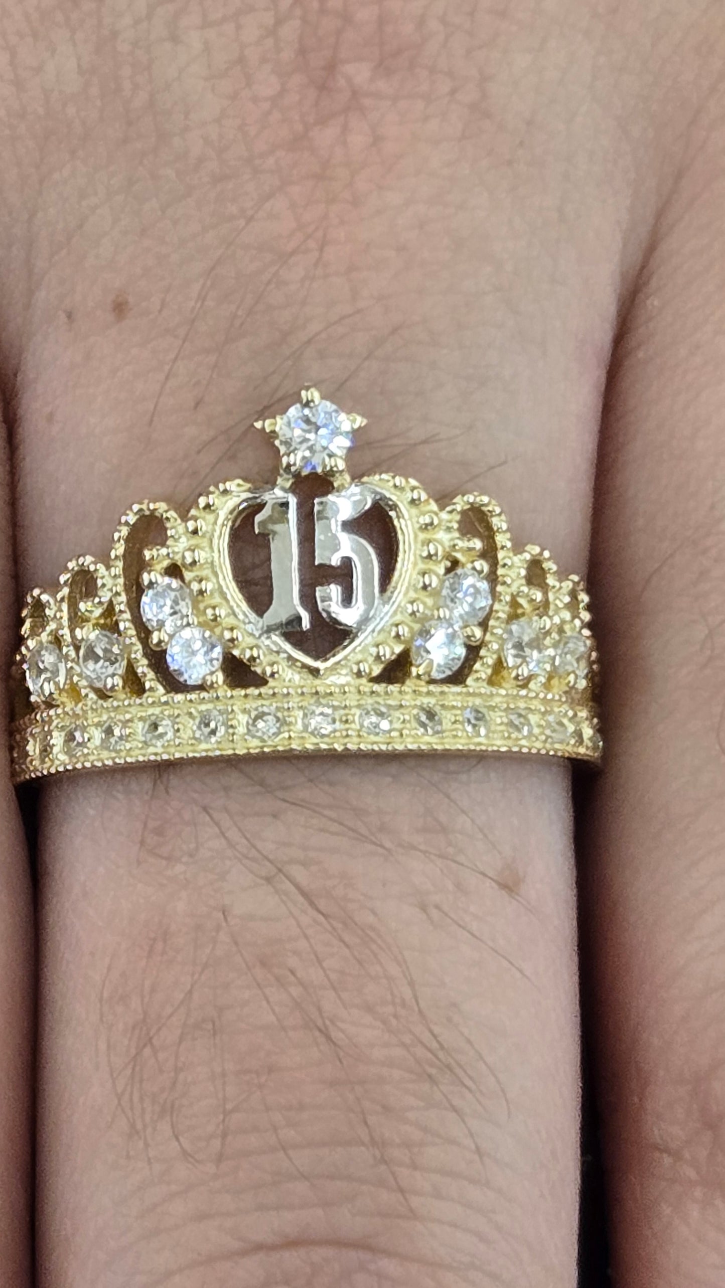 14k Quinceañera ring