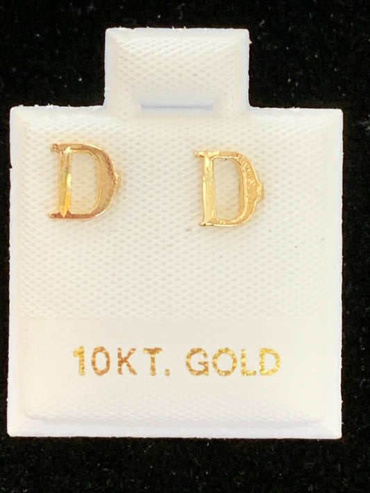 10k D initial earrings