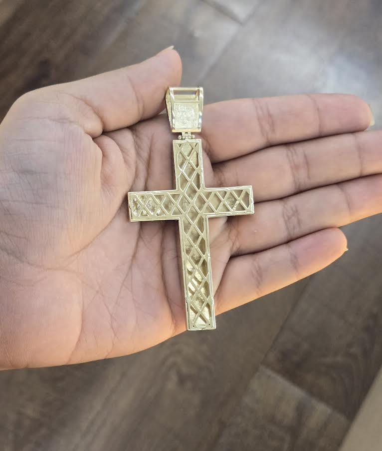 Big gold cross chain 2025