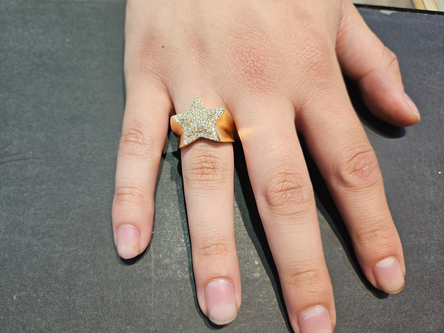 10k Gold star ring