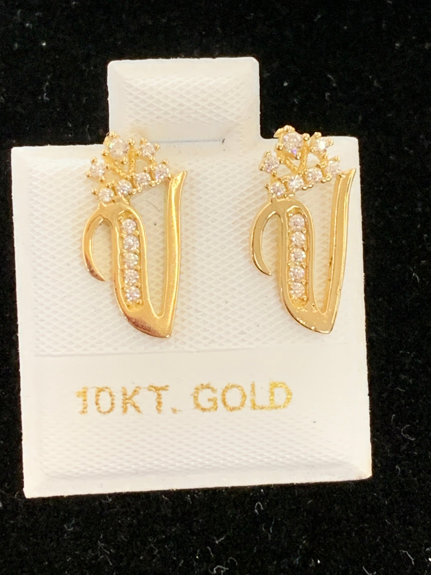 10k V initial earrings with crown