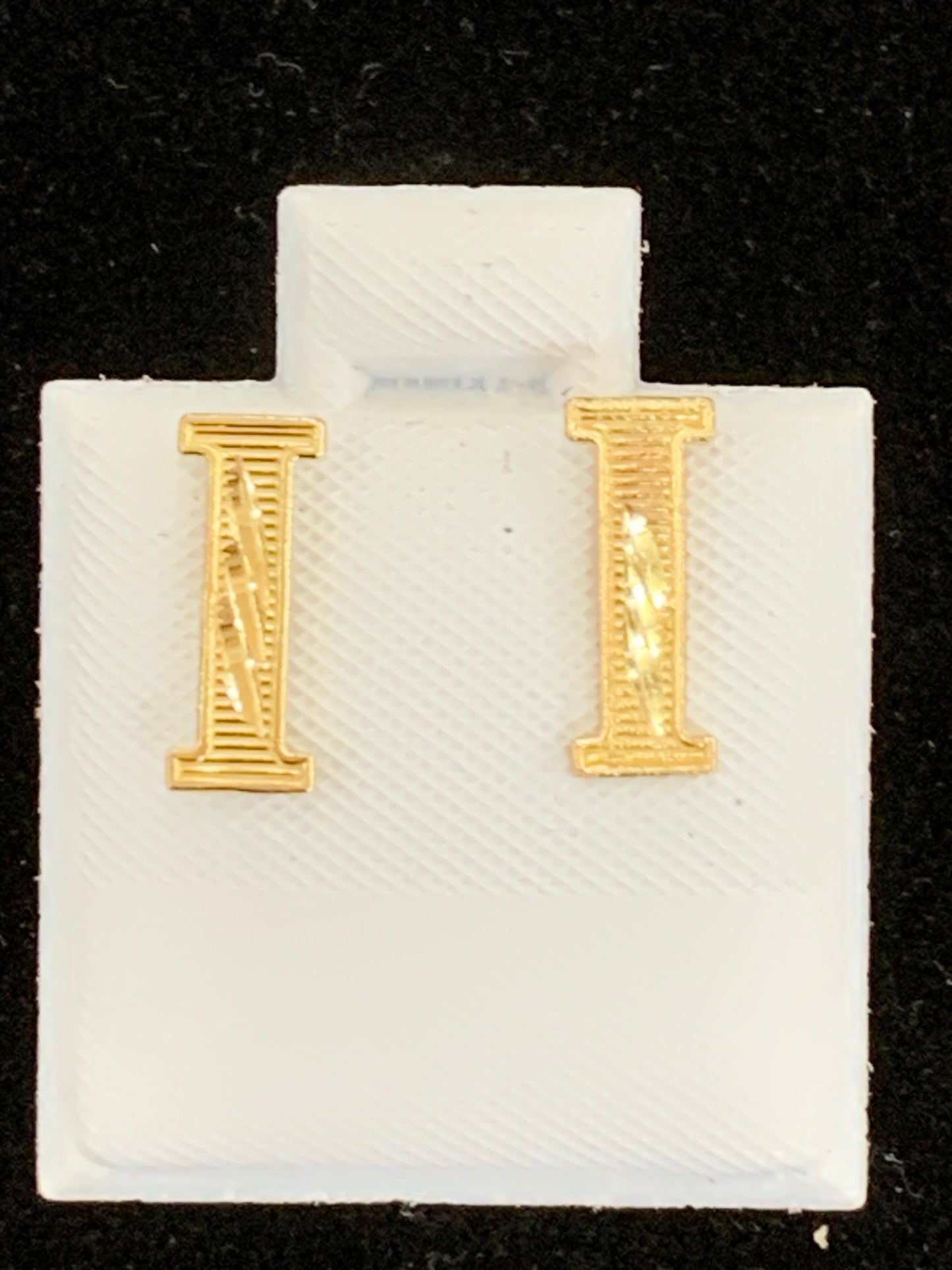 10k I initial earring