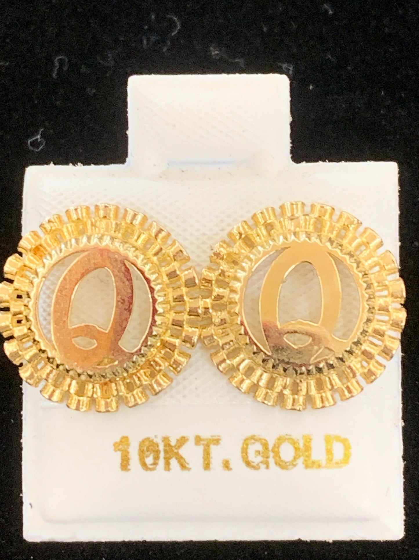 10k Gold Q Presidential link Initial Earrings, Medium Letter Earring, Initial Circle Stud Earrings