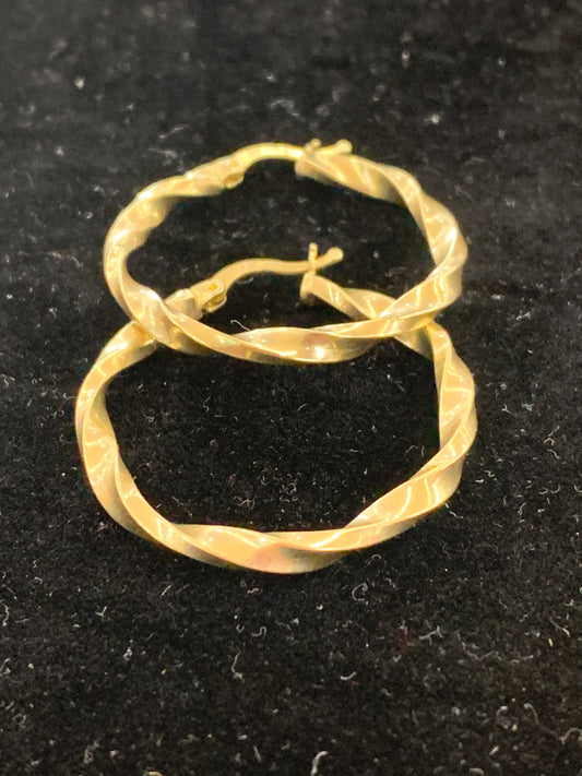 10k twisted hoops