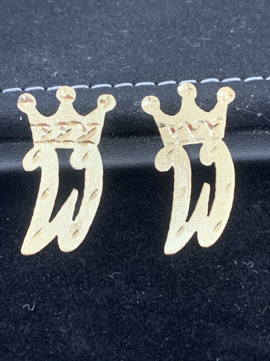 10k costume W with crown earrings