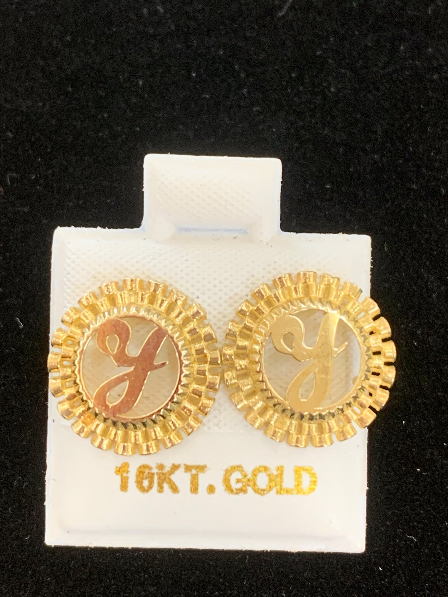 10k Gold Y Presidential link Initial Earrings, Medium Letter Earring, A
