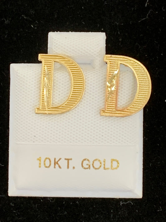 10k D initial earring