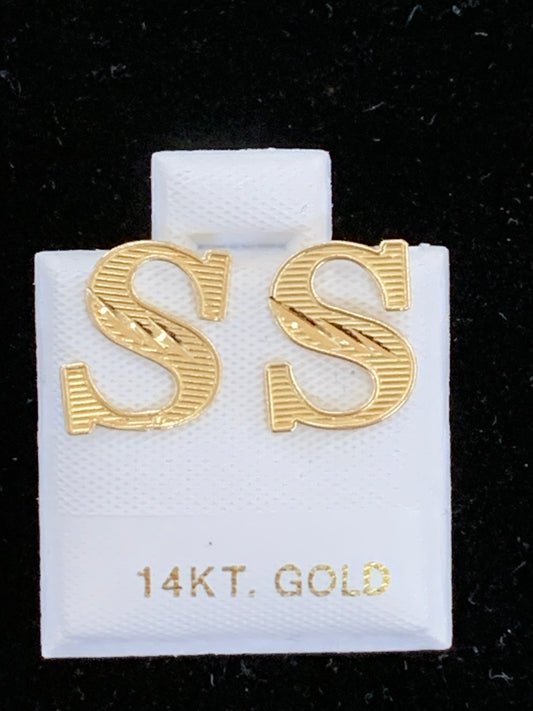 10k S initial earrings