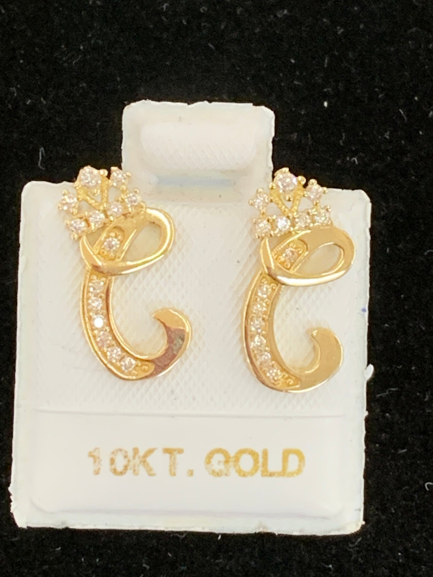 10k C initial earrings with crown
