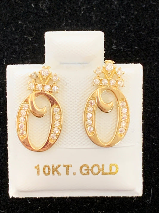 10k O initial earrings with crown