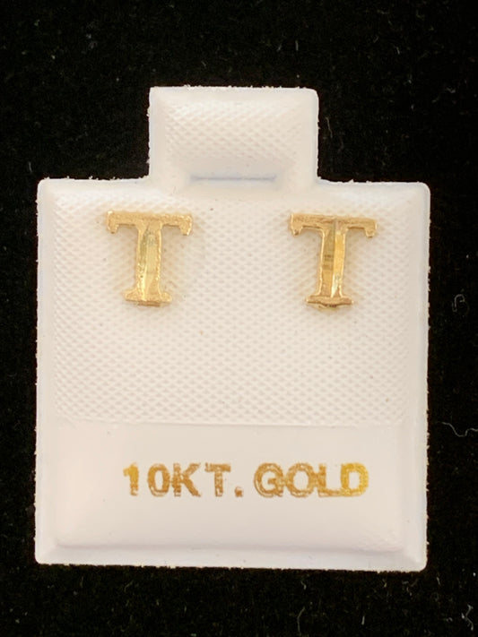 10k T initial earrings
