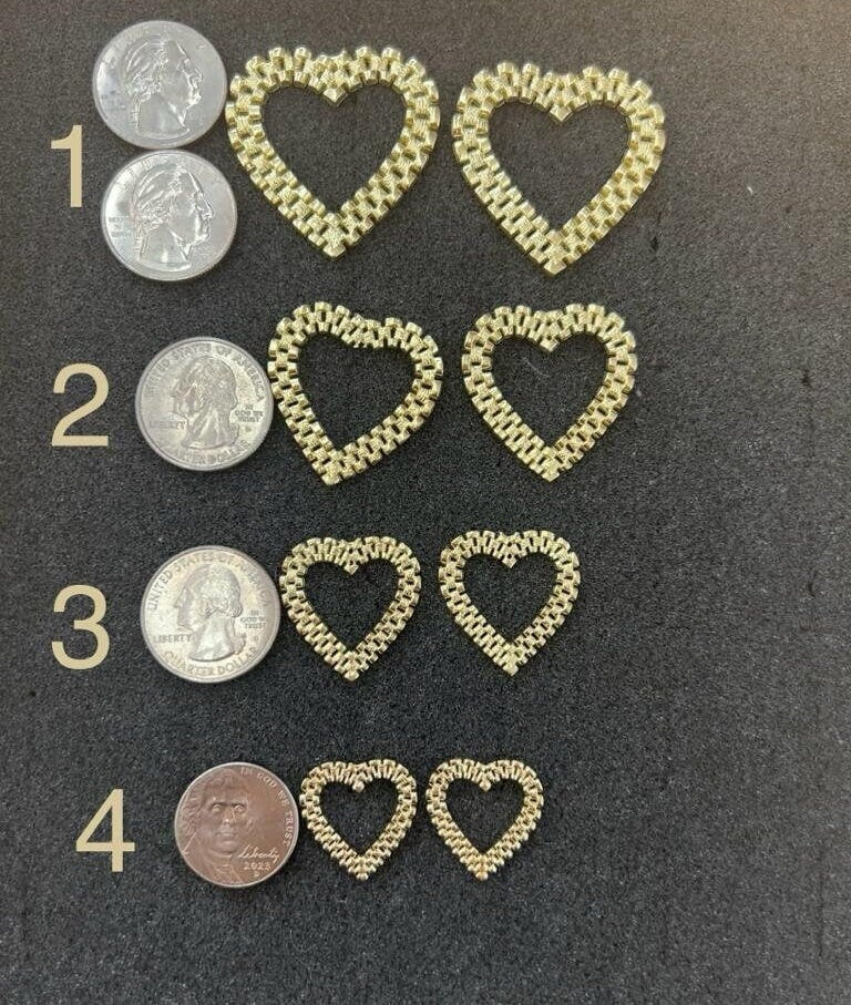 10k Yellow Gold Heart Presidential link Earrings, Gold Heart Earrings, Big Heart Earring, Small Heart Earring, Gold Love Hearts Earrings