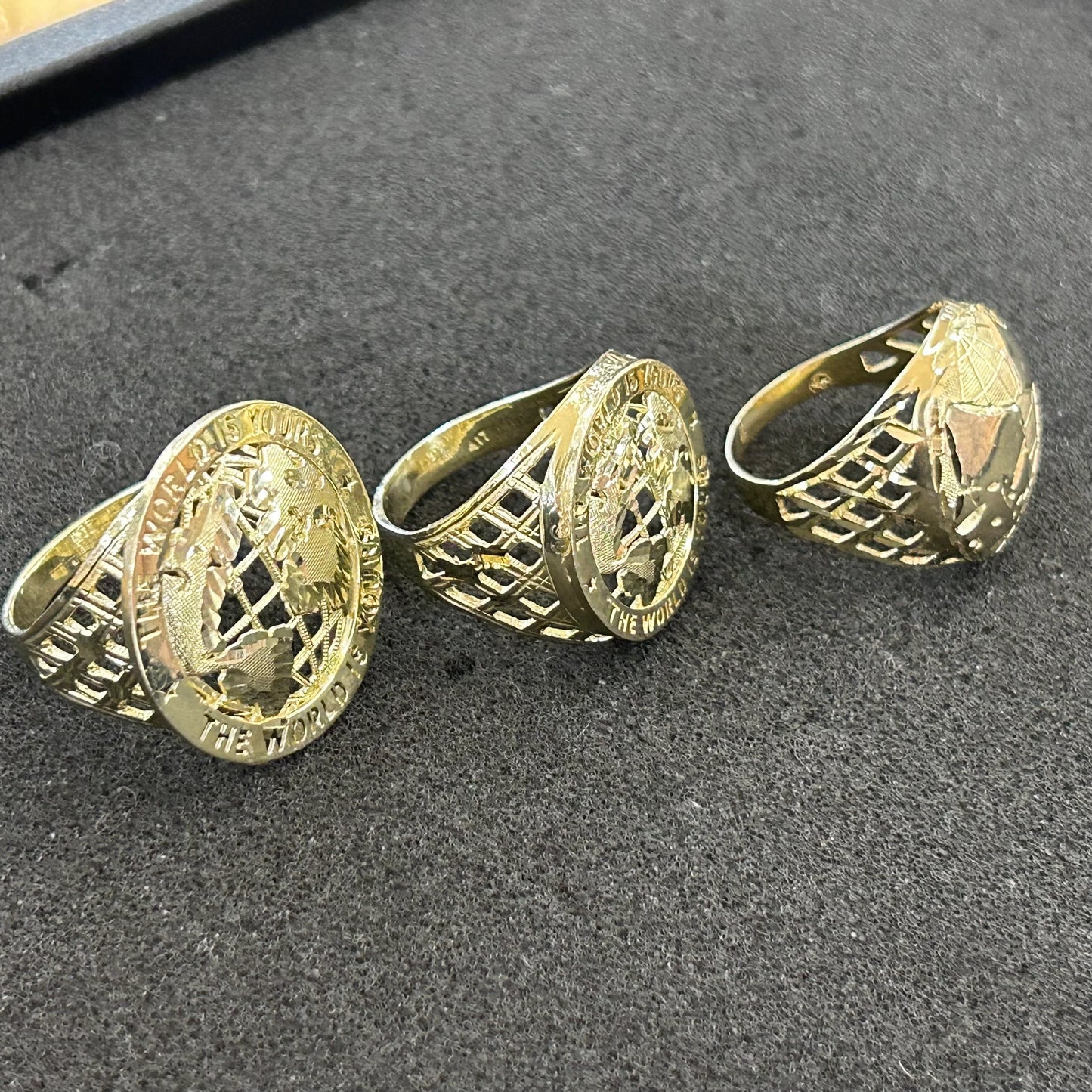 10k Gold World Ring, Gold Men's Ring, The World is Yours Ring, Birthday Ring Gift, World Ring, Round Globe Ring, Gold Globe Ring,