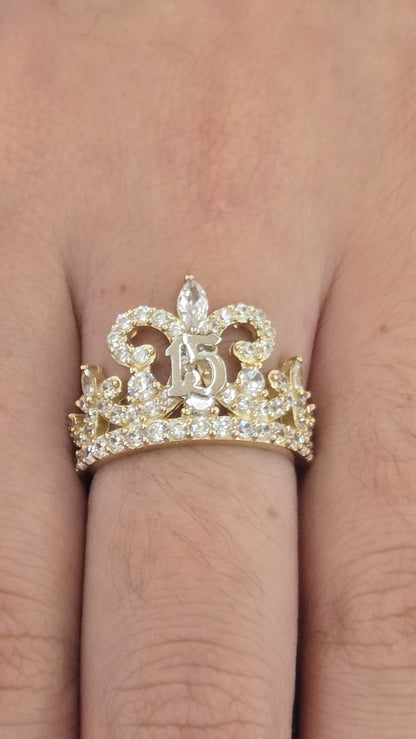 14k Quinceañera ring