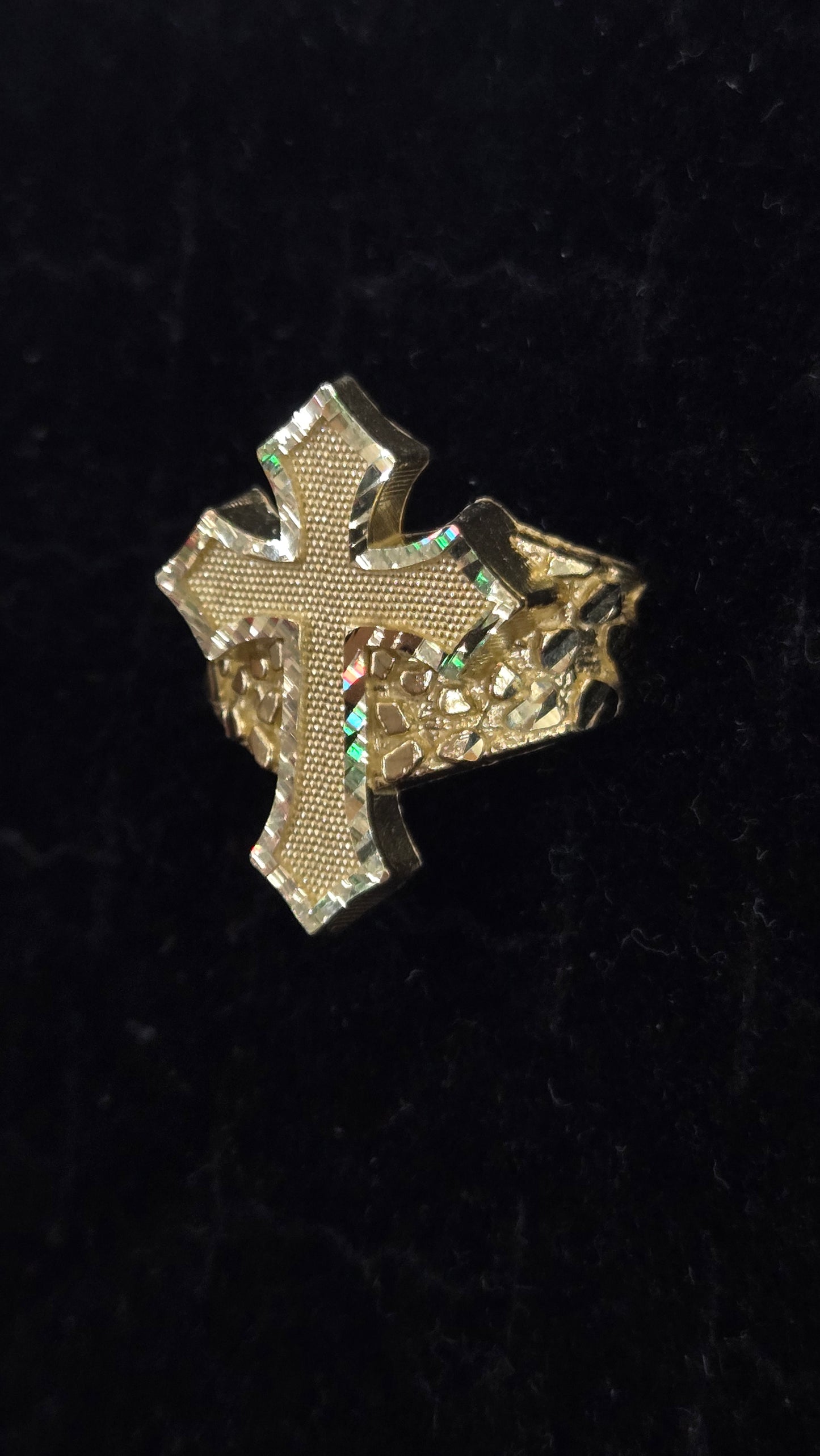 10k nugget with cross