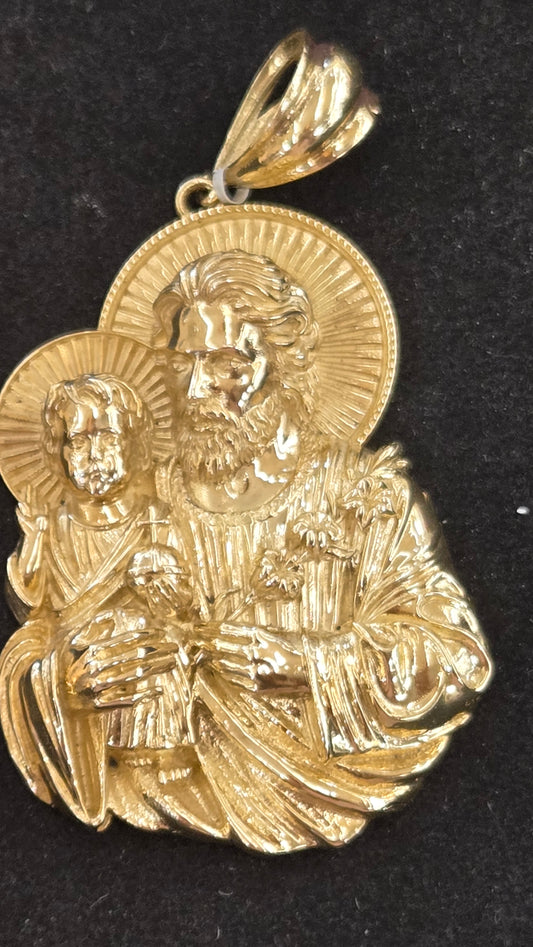 14k baby Jesus Pendant