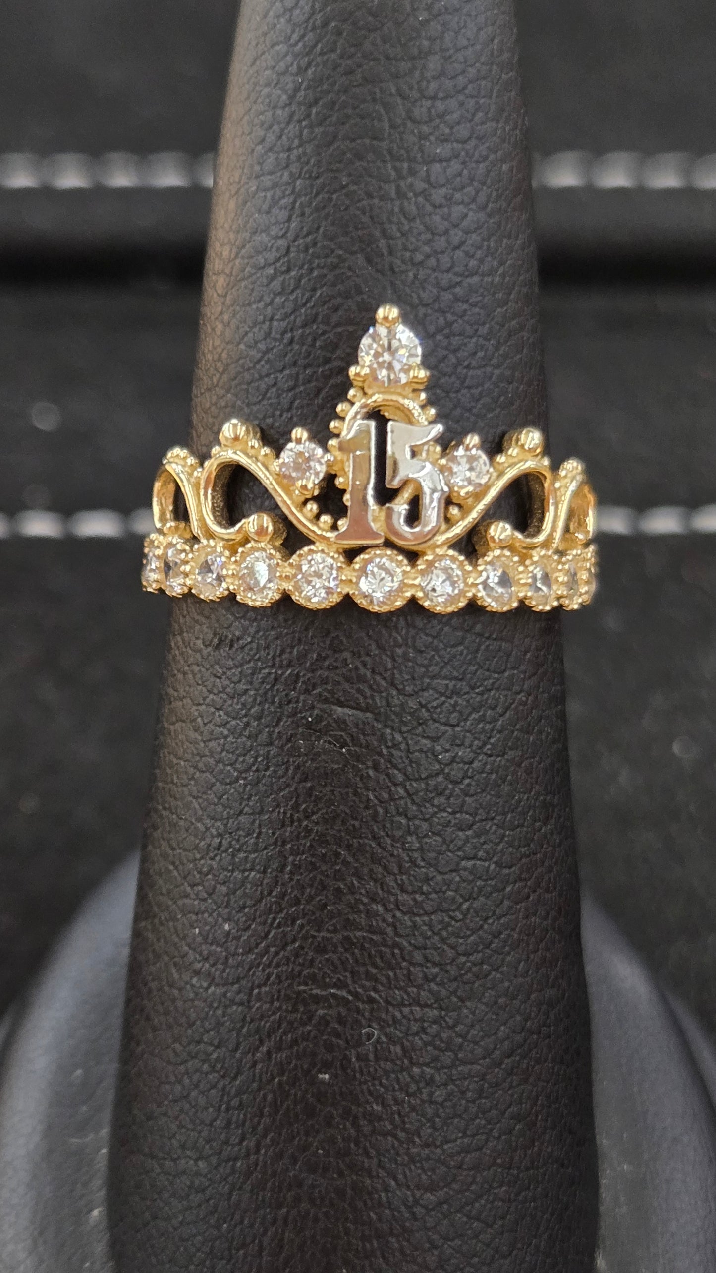 14k Quinceañera ring