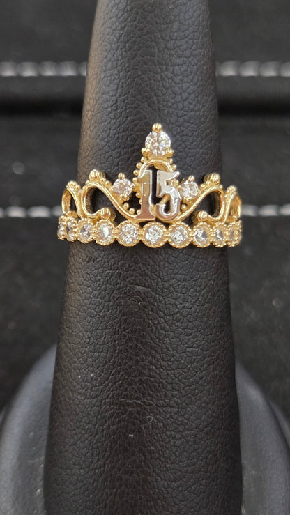 14k Quinceañera ring